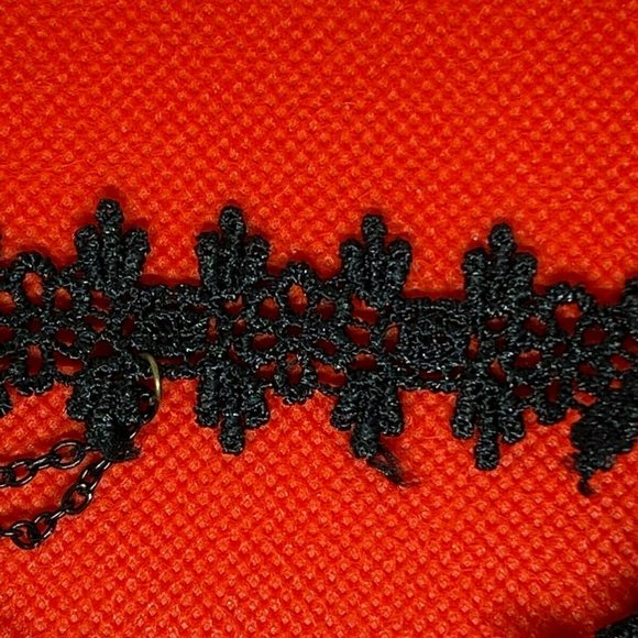 Gothic Rockabilly Bat Cameo Lace Choker Necklace - Picture 11 of 11